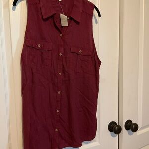 Maurices Sleeveless Red Button-Down Shirt